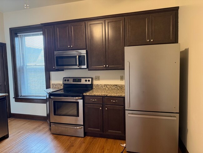 561 Franklin Ave Unit 561B