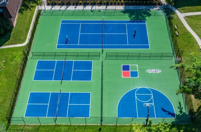 Tennis Court - Pinecrest Apartments