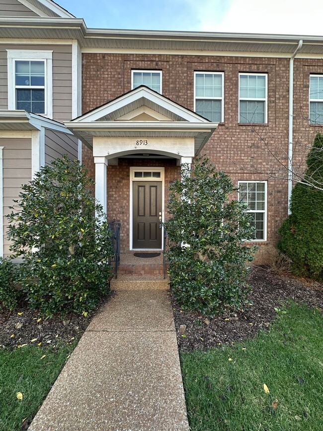 BEAUTIFUL Townhome, 3BDR, 2.5 BATH - BEAUTIFUL Townhome, 3BDR, 2.5 BATH