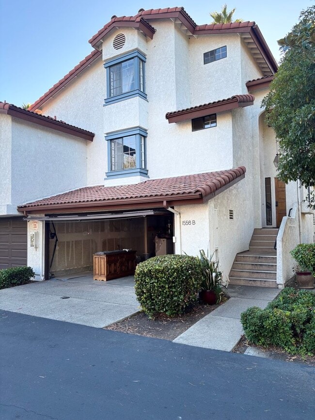 Spacious 3 bedrooms 3 full baths home in C... - Spacious 3 bedrooms 3 full baths home in C...