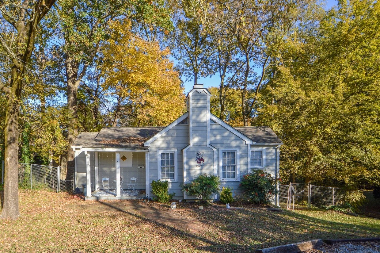Photo - 206 N Montgomery