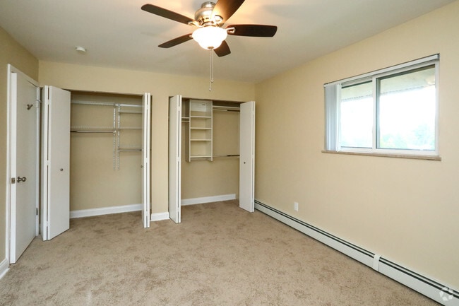 2HAB, 1BA - 790 ft², renovada - Wyndham Hill Apartments