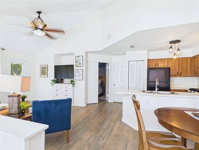 Photo - 8307 Waterview Way Unit 8307