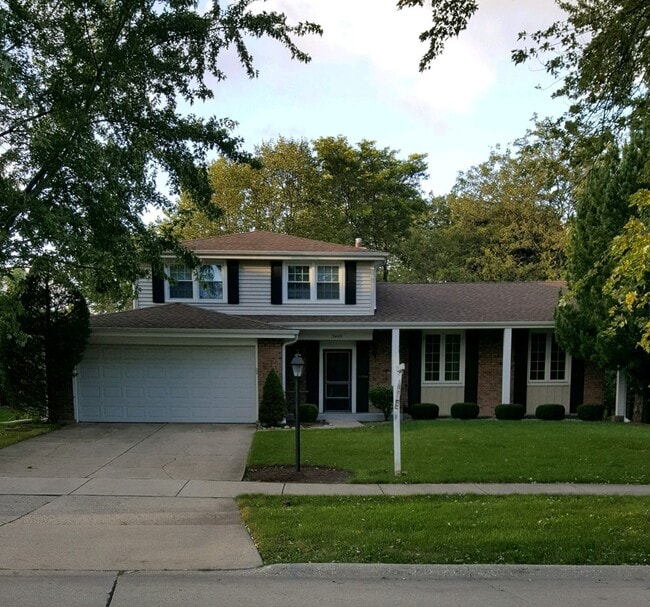 Building Photo - 3402 Winnetka Rd