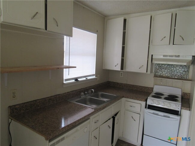 Photo - 3804 Trimmier Rd