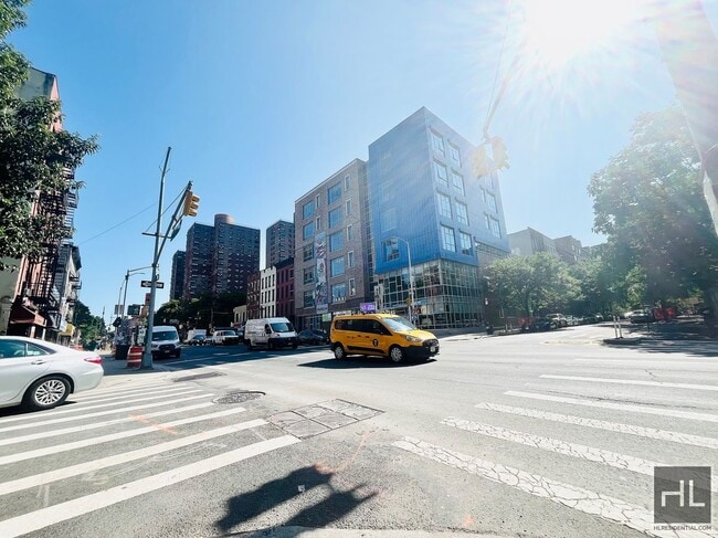 Building Photo - E 105TH ST.