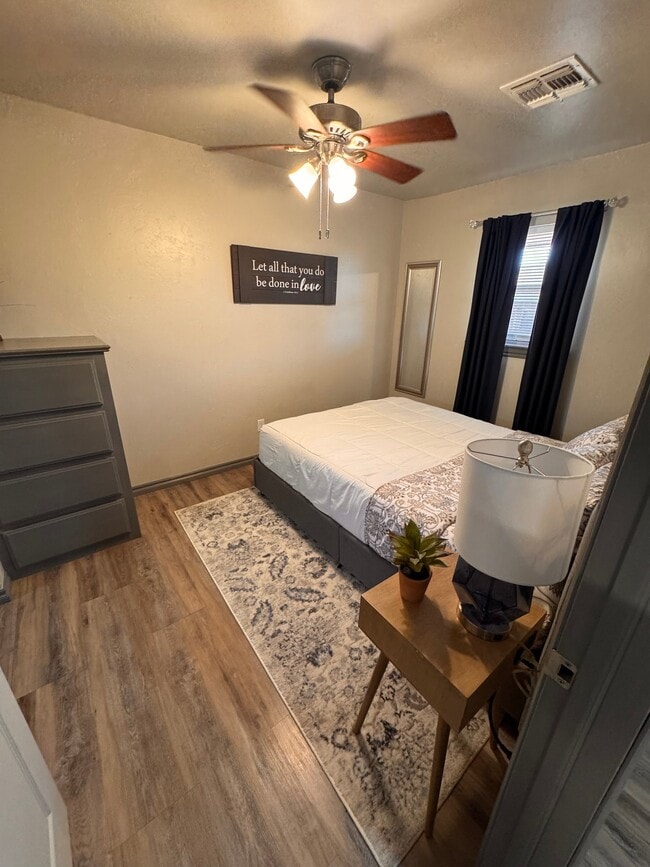 Photo - 1207 W Gore Blvd Unit 12