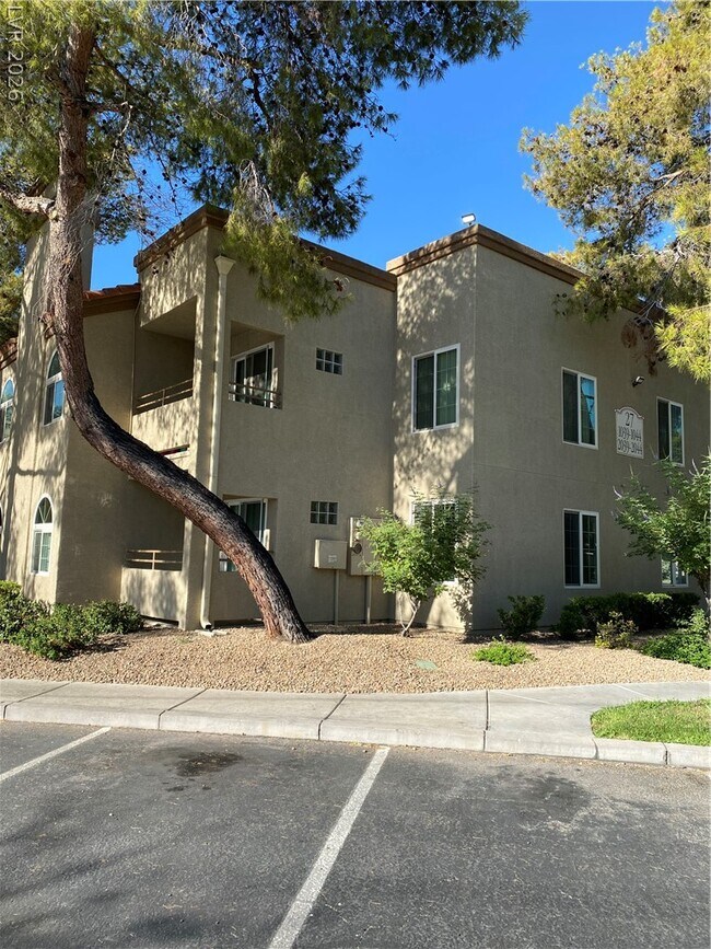 3145 E Flamingo Rd Unit 1041