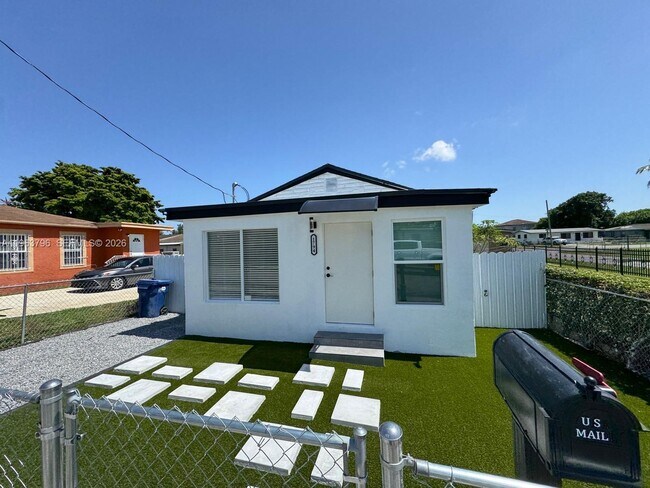 Photo - 1794 NW 74th Ter