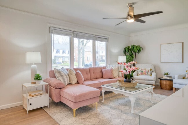 Photo - 16904 Invermere Ave Unit ID1288915P