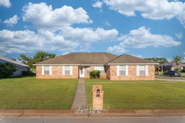 Building Photo - 2100 Blue Wind Dr Rental