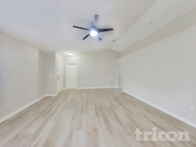 Photo - 3556 Alec Dr