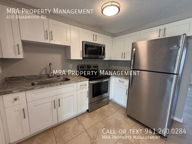 Photo - 450 Briarwood Rd