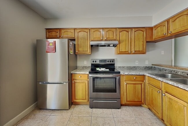 Photo - 1721 2nd St SE