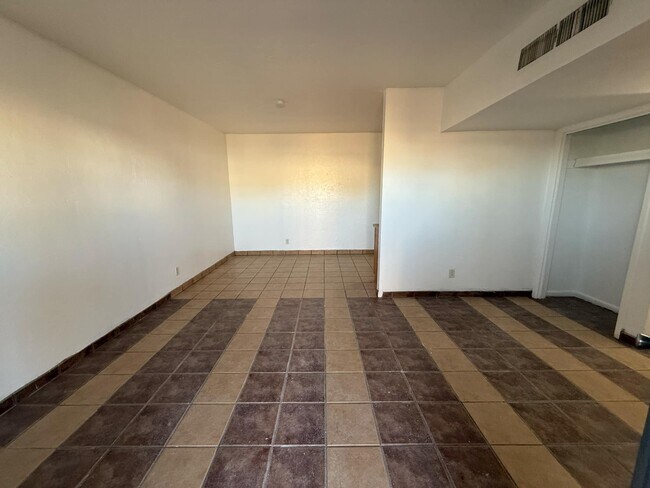 Photo - 2419 N Geronimo Ave Unit C