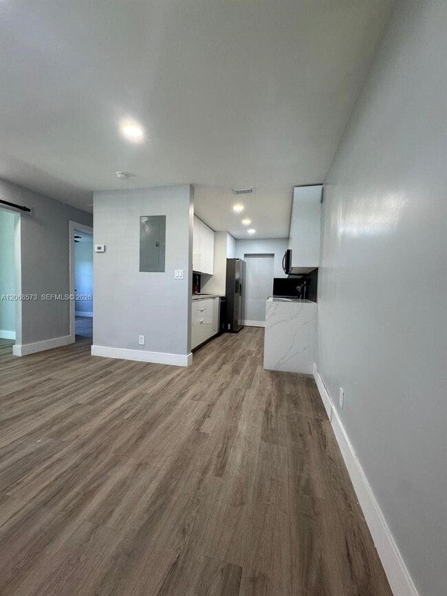 Photo - 2865 NE 13th Ave