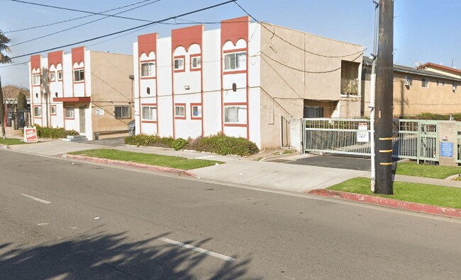 Photo - Del Rio Apts