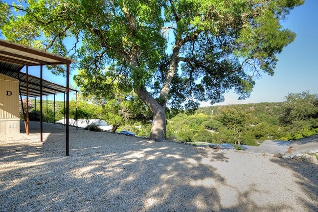 Photo - 110 Garner Rd