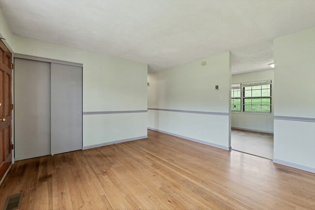 Photo - 8848 W Simpson Rd