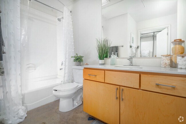 Studio - 654SF - Bathroom - 1221 Broadway Lofts