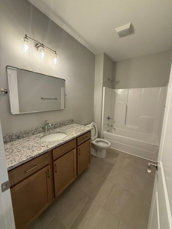 Photo - For Lease – Spacious Townhome in Hixson