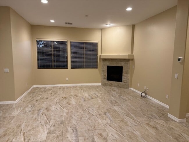 Photo - Beautiful 3 bedroom 2 bath 2 car garage home in Pronghorn Ranch!