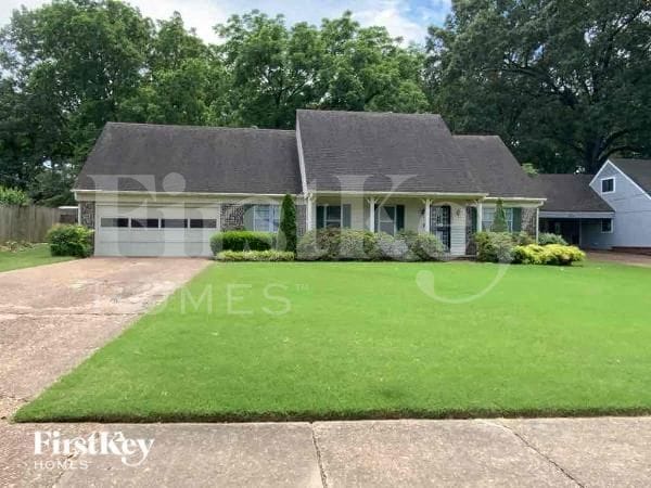 Building Photo - 5749 North St