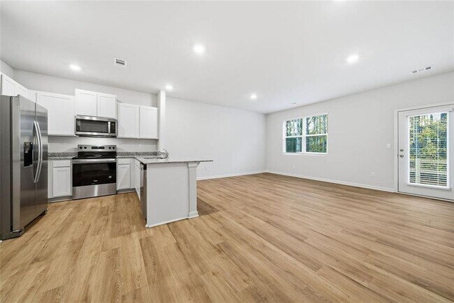 Photo - 5961 Skylar Dr