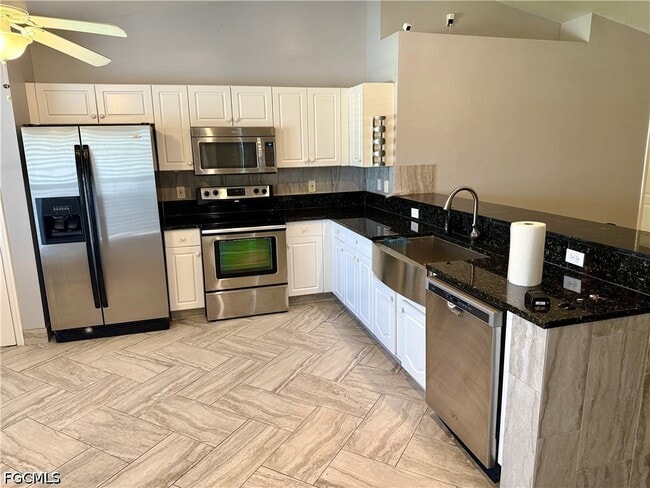 Photo - 2204 Nelson Rd N