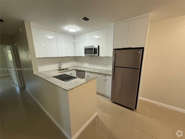 Building Photo - 1017 SE 22nd Ave Unit 207 Rental