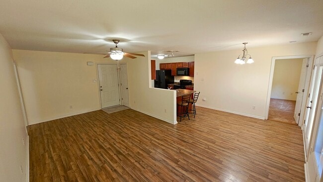 Photo - 3 BR 2 BA Liberty Hills