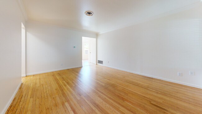 Photo - 201 Benjamin Ave House