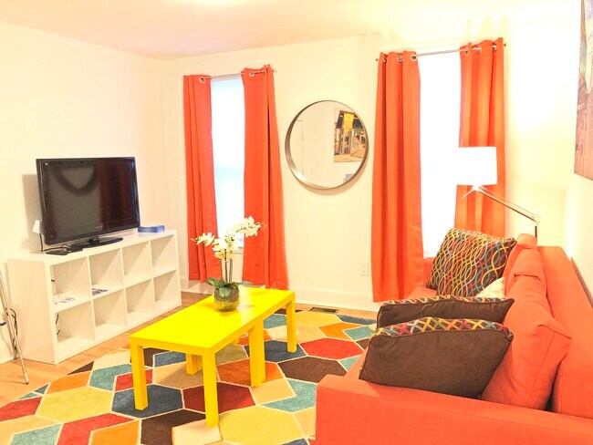 Photo - 130 W 8th St Unit 1