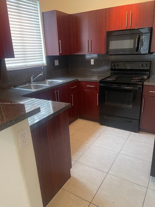 Photo - 1021 SE 23rd Ave