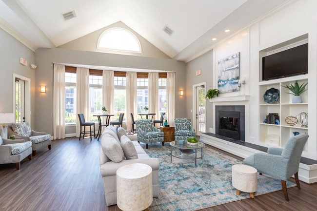 Club Room - Muirfield Village Apartments