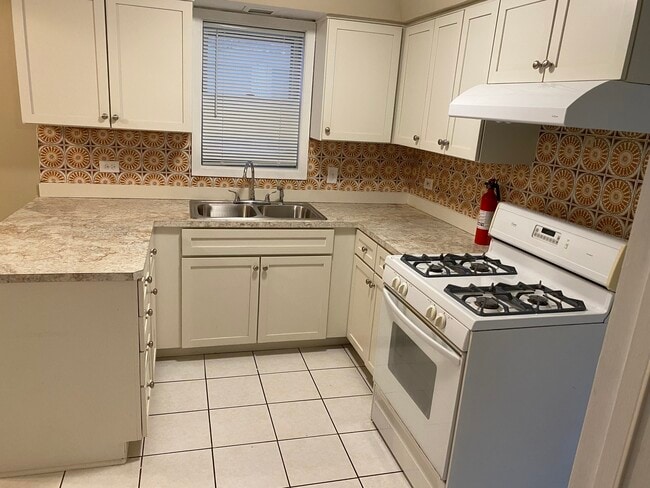 Photo - 6742 W 63rd St Unit 1