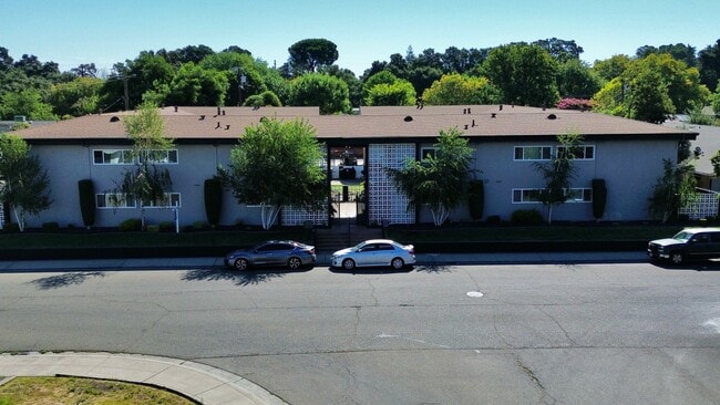 Photo - Cozy 2bd/1bth Available for Rent! Unit 11