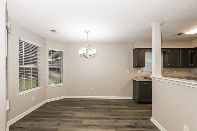 Photo - 1573 Glynn Ct