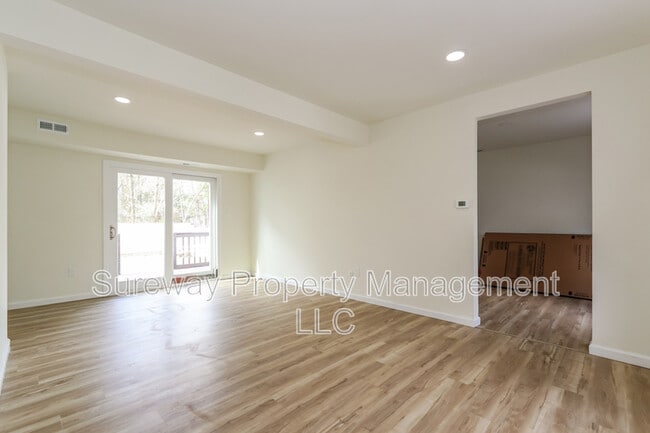 Photo - 37 Berkshire Rd