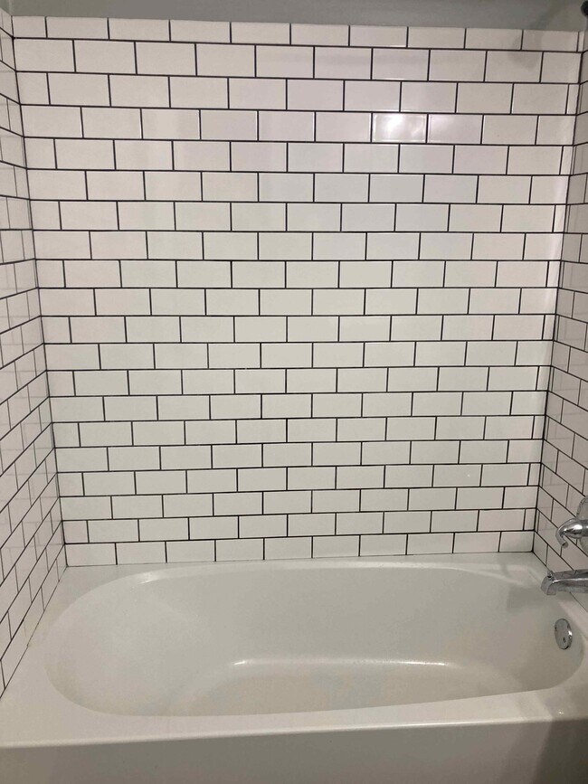 Photo - 415 S Tillery St