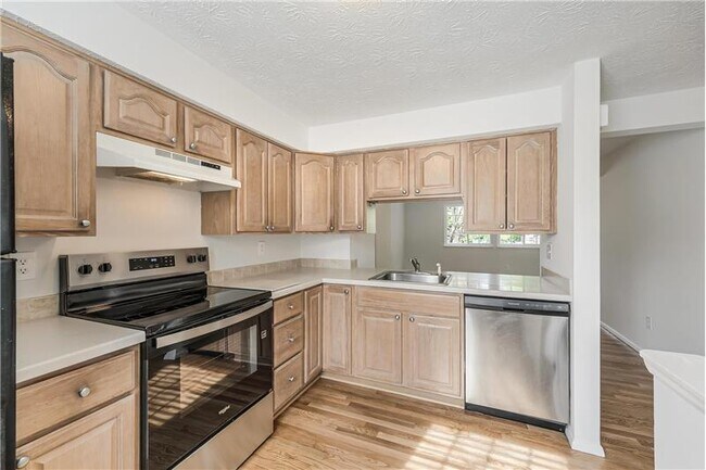 Photo - 1682 Harvest Green Ct