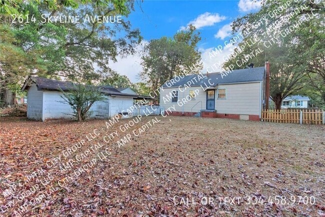 Photo - 2614 Skyline Ave