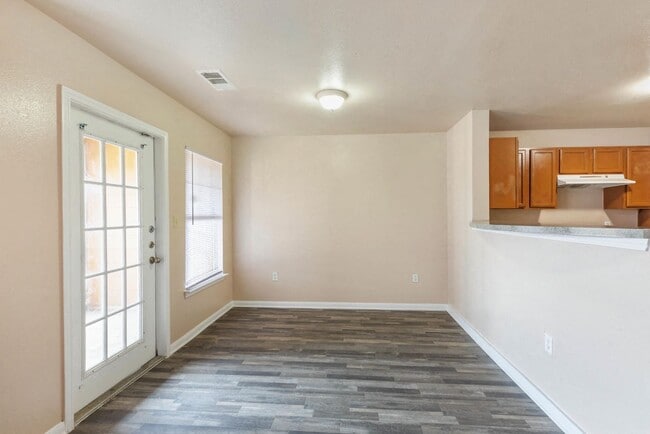 Hickory Trace Townhomes