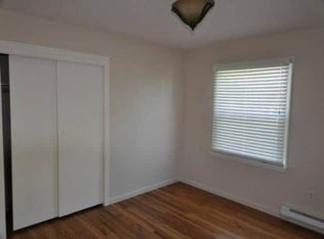 Photo - Great updated 2 bed 1 bath, 2 car garage
