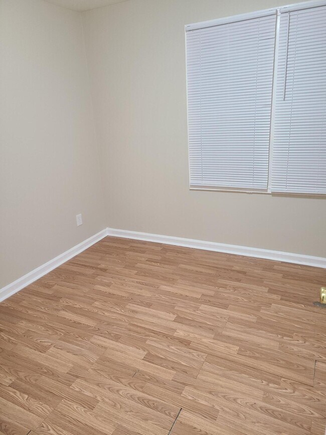Photo - 215 Weslee Way Unit 25