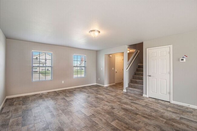 Photo - 5484 Eagle Glen Dr SW