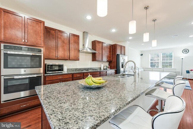 Photo - 21523 Willow Breeze Sq