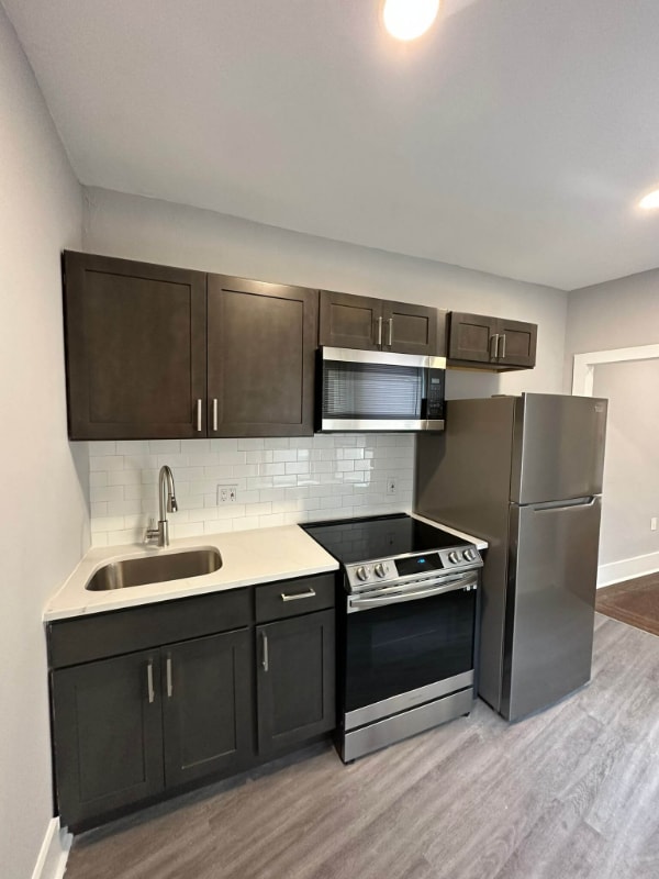 Building Photo - 202 W Sedgwick St Rental