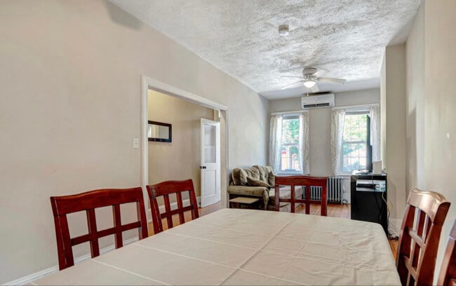 Photo - 1230 Tatnall St