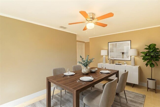 Photo - 116 E Northside Dr Unit 1